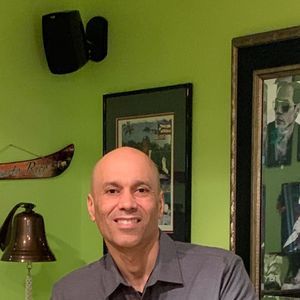 Meet your Posher, Miguel